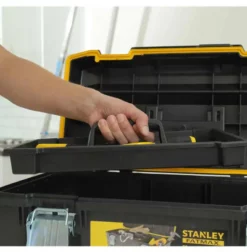 STANLEY - Boîte à Outils Etanche Fatmax - 584 X 267 X 305 Mm - Capacité Max. 20 Litres 12 STANLEY - Boîte à Outils Etanche Fatmax - 584 X 267 X 305 Mm - Capacité Max. 20 Litres -Outillage Boutique Boite a Outils Etanche Fatmax avec rangements