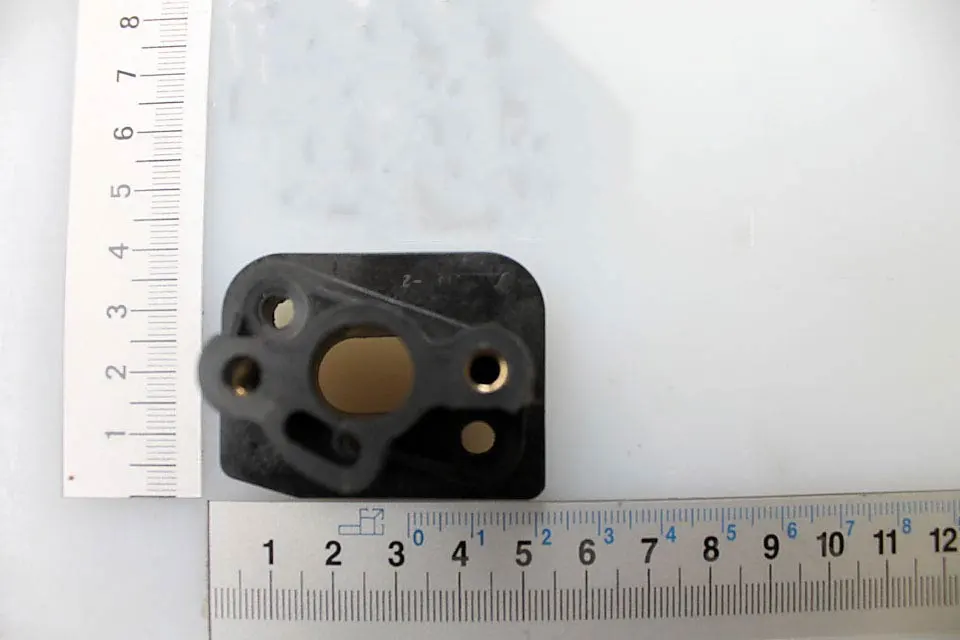 SCHEPPACH - Collecteur D'admission (rep.36) Pour Outil De Jardin Et Débroussailleuse Scheppach - Woodster 1 SCHEPPACH - Collecteur D'admission (rep.36) Pour Outil De Jardin Et Débroussailleuse Scheppach - Woodster