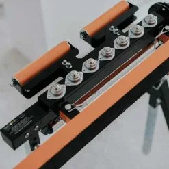 BATAVIA - Tréteau Multifonctions 4 En 1 - Charge Maximale 200 Kg -Outillage Boutique Table de travail multifonctions avec rouleaux et billes