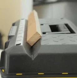 STANLEY - Boîte à Outils Etanche Fatmax - 584 X 267 X 305 Mm - Capacité Max. 20 Litres 11 STANLEY - Boîte à Outils Etanche Fatmax - 584 X 267 X 305 Mm - Capacité Max. 20 Litres -Outillage Boutique boite a outils avec mesure millimetrique integree